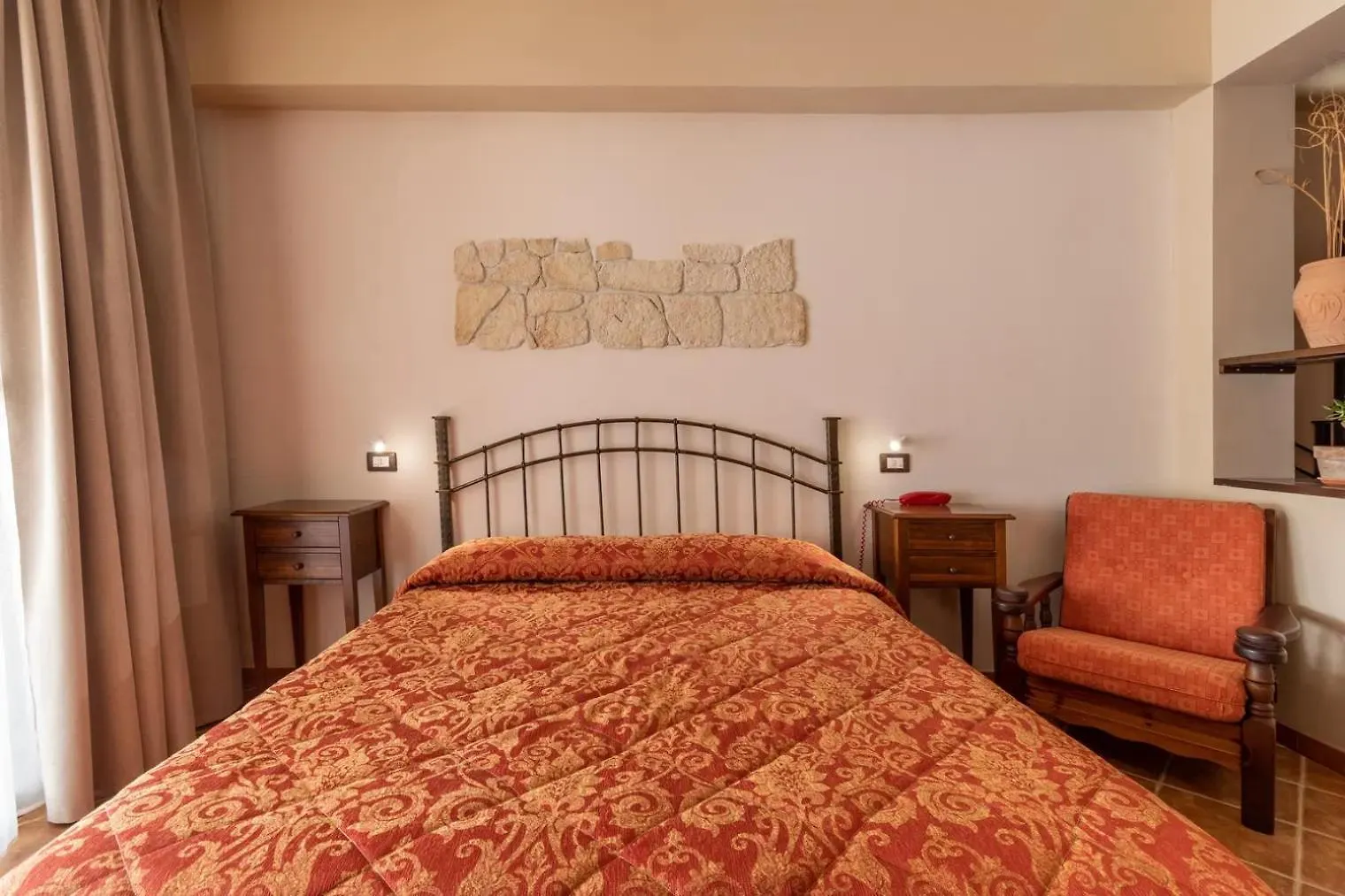 Sikania Suite Pozzallo 3*,  Italy