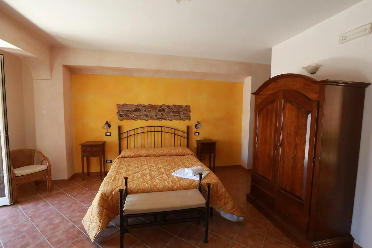 Sikania Suite Pozzallo Bed & Breakfast