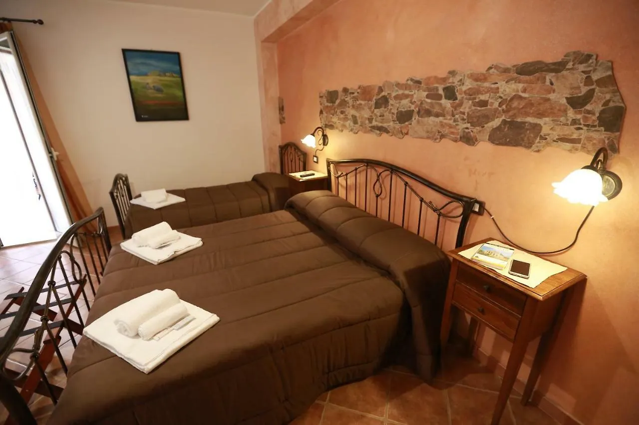 Sikania Suite Pozzallo 3*,  Italia