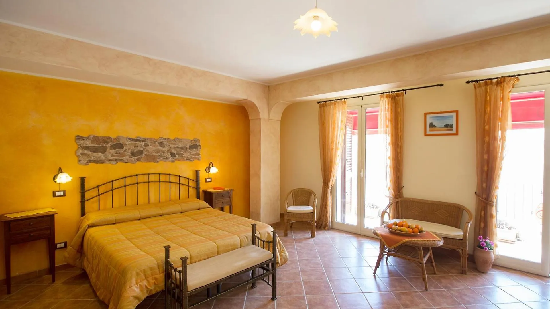 Sikania Suite Pozzallo Bed & Breakfast